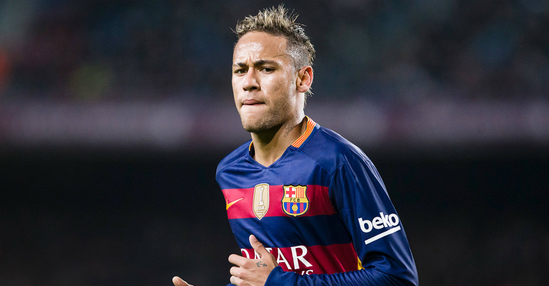 Los favores del Barcelona a Neymar revuelven el vestuario culé