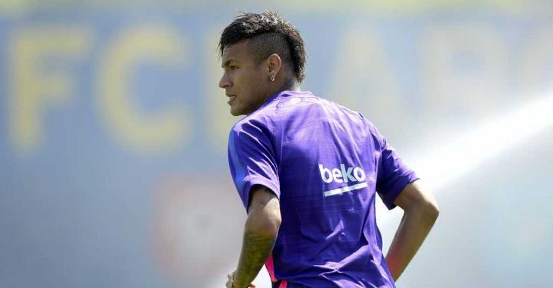 El fichaje de Neymar sigue trayendo cola en Barcelona