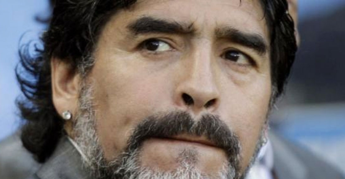 Maradona pide a los argentinos que “no le hinchen las pelotas” a Messi 