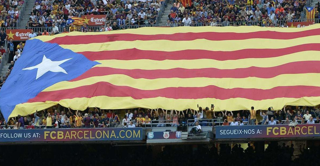 Las esteladas vuelven a suponerle un problemón al Barça