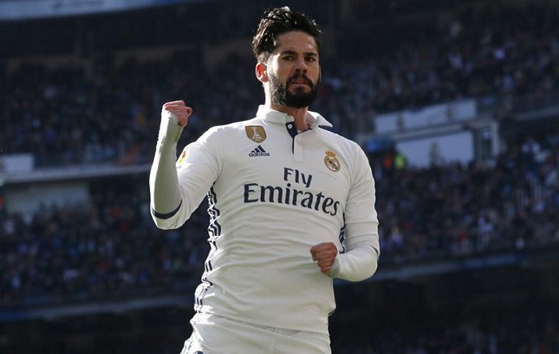 El crack mundial que se ofrece al Real Madrid para el mercado de invierno por culpa de un exazulgrana (y no es Cavani)