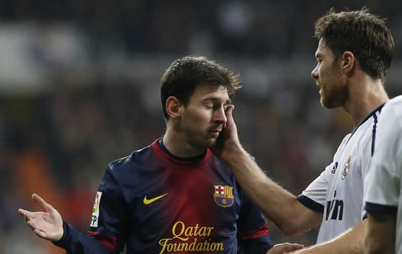 Xabi Alonso desvela como aprendió a frenar a Messi en el Madrid