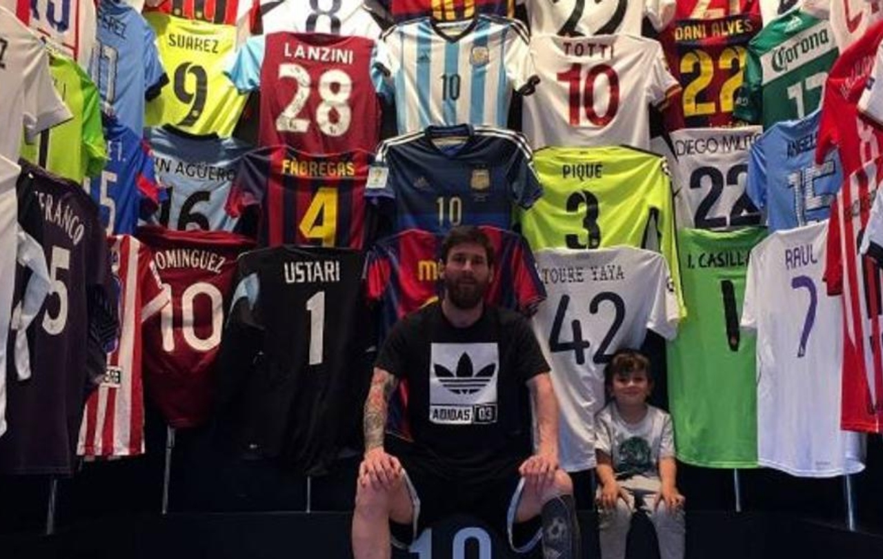 A Messi le preguntaron por las camisetas que le faltan y que querría tener... y elige a dos madridistas