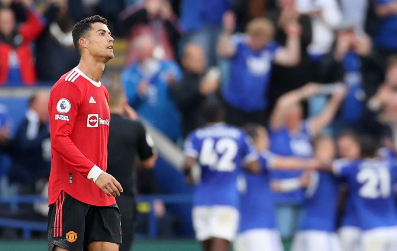 Bronca gorda en Manchester: Cristiano Ronaldo incendió el vestuario tras caer ante el Leicester
