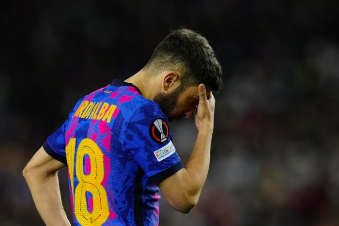Jordi Alba tiene un problema mucho más grave que ser suplente en el Barça