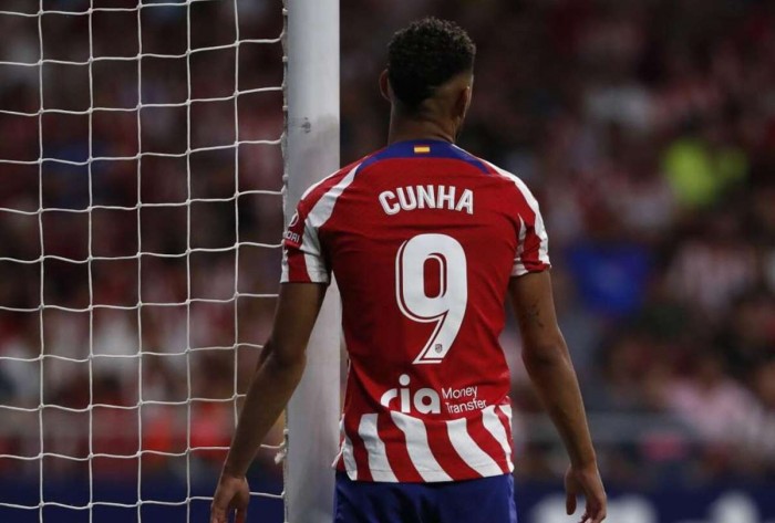 Cunha se marcha del Atlético con sospechas de la operación y rajando contra Simeone