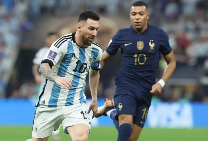 El zasca más brutal a Messi en El Chiringuito: “Mbappé trabaja, Messi descansa”