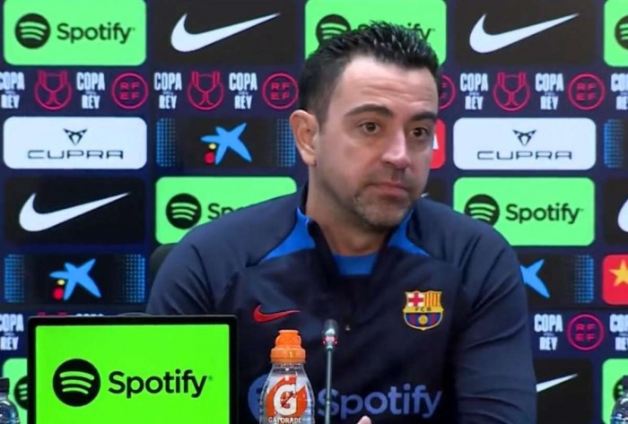 Las infantiles tácticas de Xavi lastran al Barça: prepara un regalo de reyes para sus jugadores