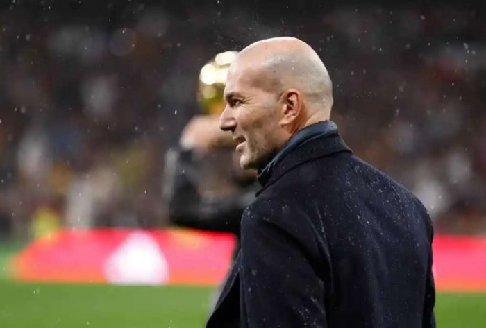 Zidane abre una guerra de pujas en el mercado: 3 equipos están detrás de él