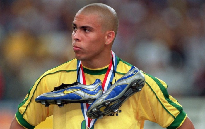 ¿Recuerdas cuándo Ronaldo Nazario falló un penalti y condenó a Brasil?
