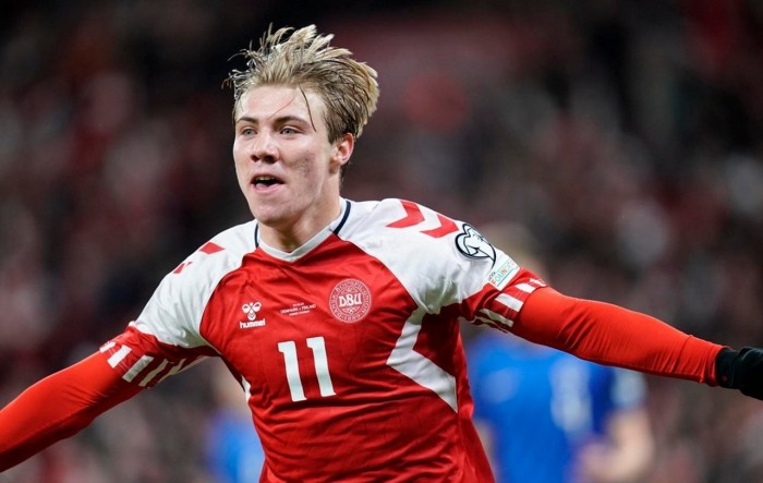 Rasmus Hojlund se presenta: doblete ante Kazajistán en el clasificatorio para la euro 2024
