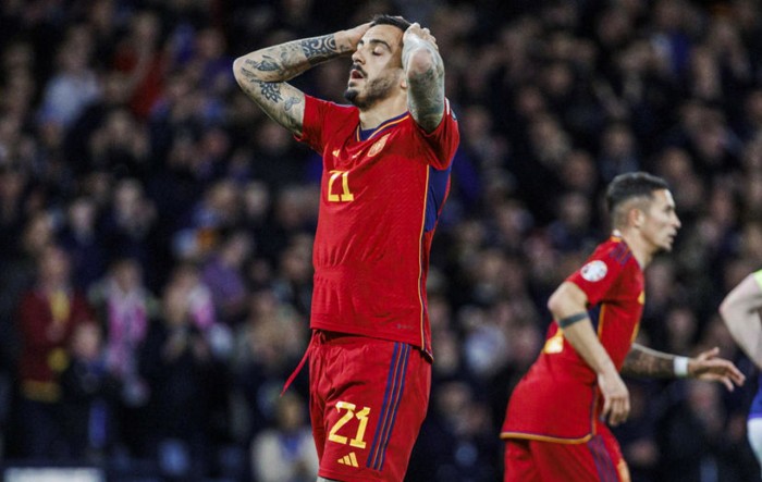 España se la pega en Glasgow ante Escocia y pierde por 2-0