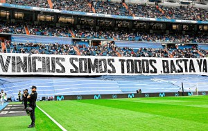 Bonito homenaje del Real Madrid a Vinicius