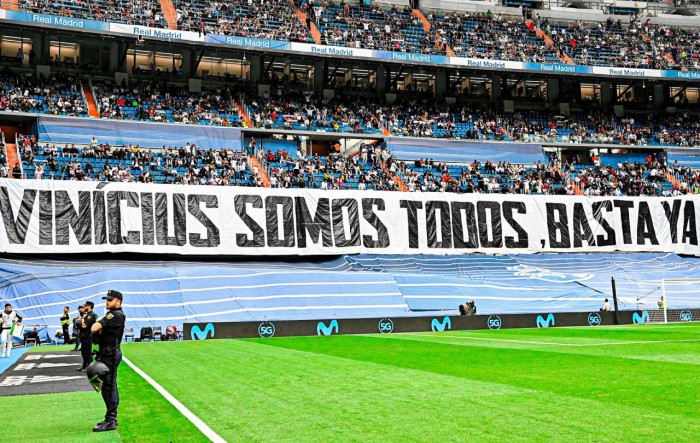 Bonito homenaje del Real Madrid a Vinicius